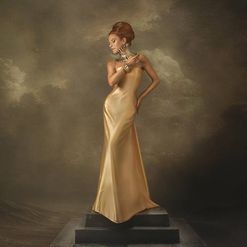 MUSE Photography Awards Platinum Winner - Alba  by Carmen 