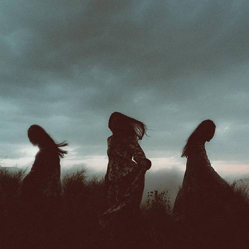 MUSE Photography Awards Gold Winner - Veils of kinship by Alexandros Othonos