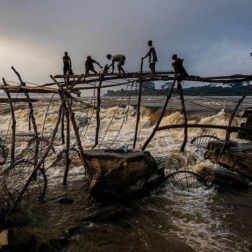 MUSE Photography Awards Platinum Winner - Wagenia, DRC by Jan Grodza