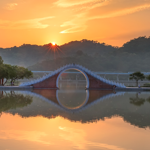MUSE Photography Awards Silver Winner - Beautiful circular arch bridge across the lake by Shang yao-yuan