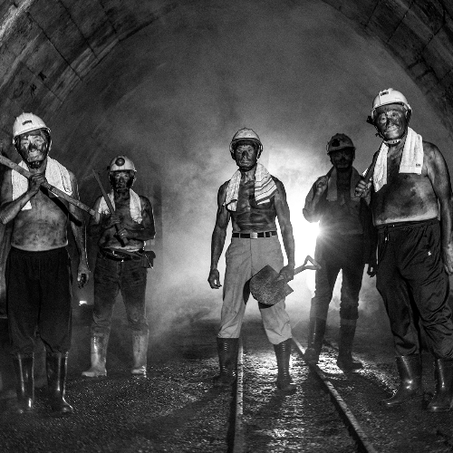 2026 MUSE Photography Winner - Miners' dark underground impressions  by Shang Yao Yuan