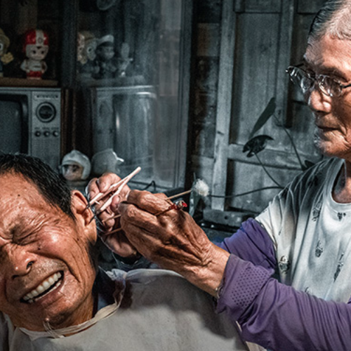 2026 MUSE Photography Winner - The joy of ear cleaning by HO, WEI-CHIN