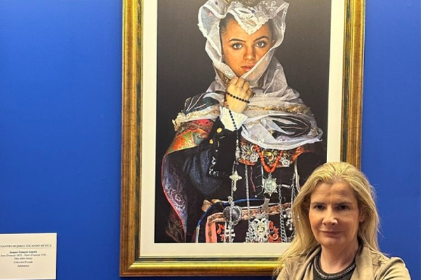 Rosa Gómez won two awards at the 2023 MUSE Photography Awards!